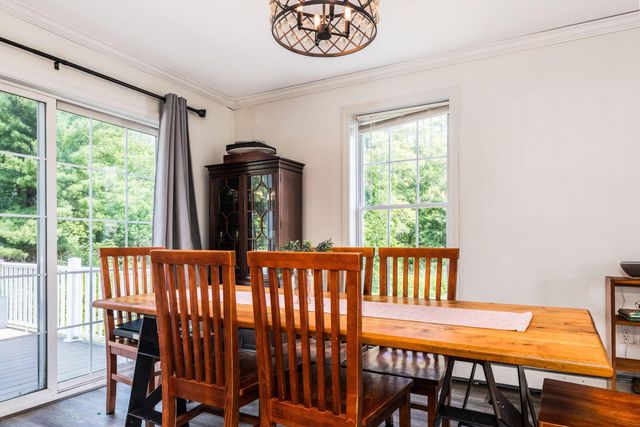 7 Squire Drive, Somersworth, NH 03878