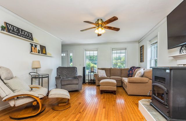 7 Squire Drive, Somersworth, NH 03878