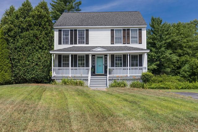 7 Squire Drive, Somersworth, NH 03878