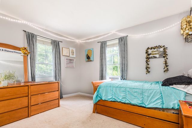 7 Squire Drive, Somersworth, NH 03878