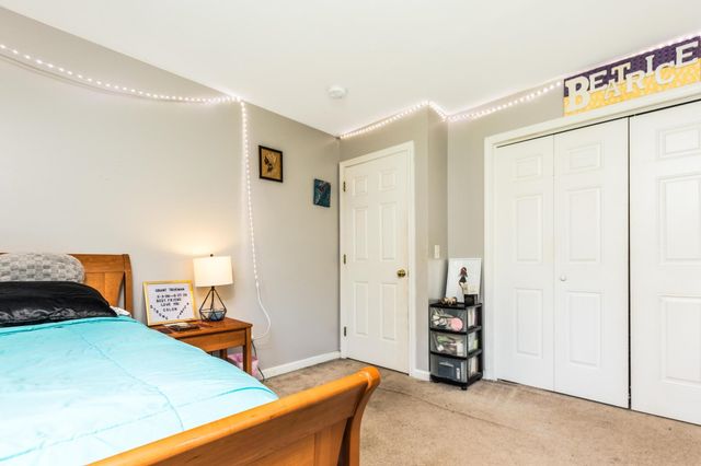 7 Squire Drive, Somersworth, NH 03878