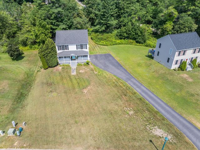 7 Squire Drive, Somersworth, NH 03878