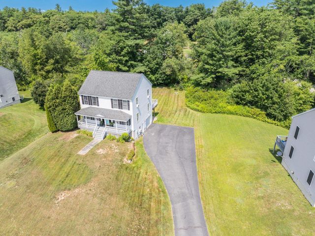 7 Squire Drive, Somersworth, NH 03878