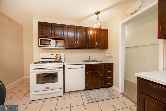 479 DOUGLAS DR, West Chester, PA 19380