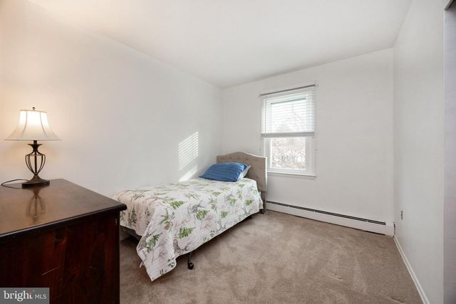 479 DOUGLAS DR, West Chester, PA 19380