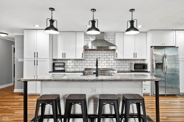 288 S Baldwin Street, Bargersville, IN 46106