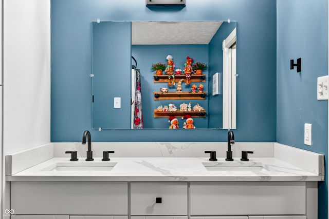 288 S Baldwin Street, Bargersville, IN 46106