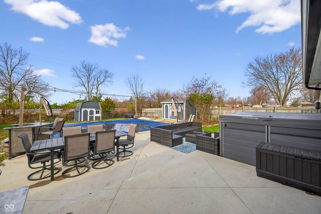 288 S Baldwin Street, Bargersville, IN 46106