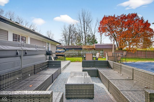 288 S Baldwin Street, Bargersville, IN 46106