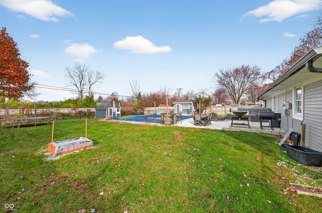 288 S Baldwin Street, Bargersville, IN 46106