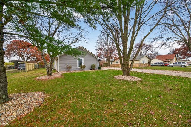 288 S Baldwin Street, Bargersville, IN 46106