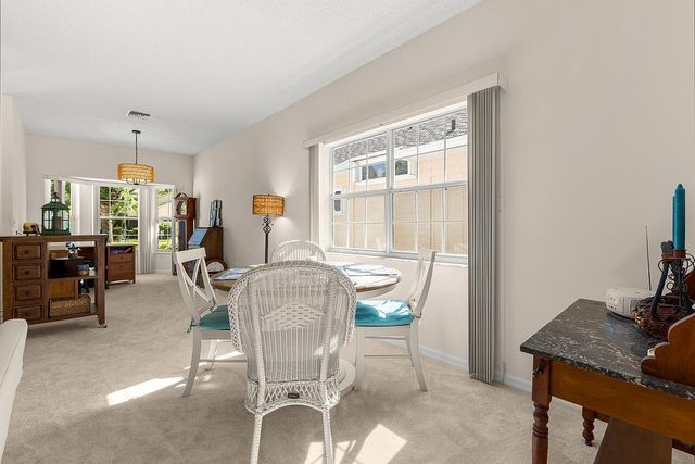 431 Tamarind Place, Vero Beach, FL 32962