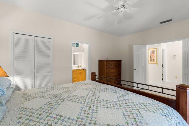 431 Tamarind Place, Vero Beach, FL 32962