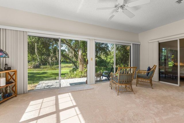 431 Tamarind Place, Vero Beach, FL 32962
