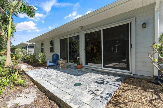 431 Tamarind Place, Vero Beach, FL 32962