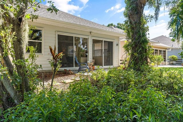 431 Tamarind Place, Vero Beach, FL 32962