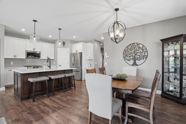 4614 Landmark Drive NE, Saint Michael, MN 55376