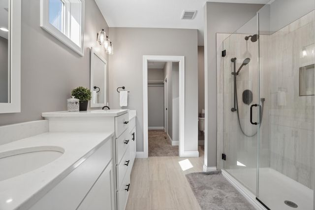 4614 Landmark Drive NE, Saint Michael, MN 55376