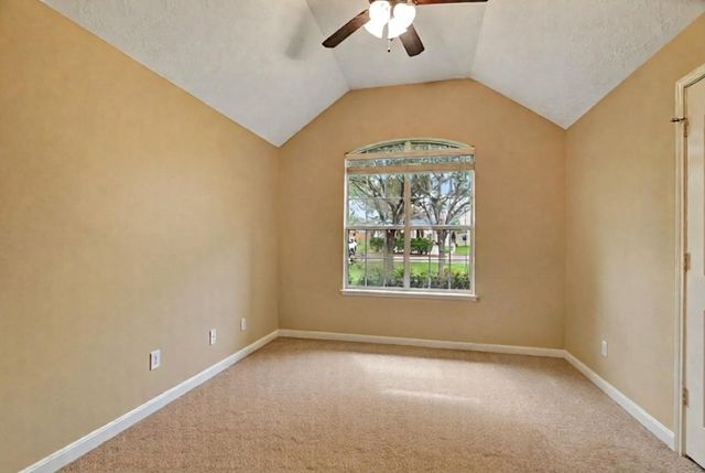 11807 Briarwood Lane, Montgomery, TX 77356