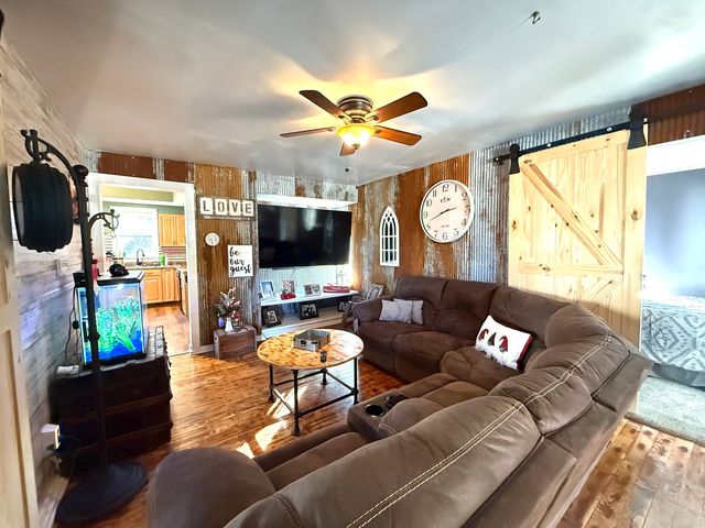 359 Wyoming Avenue, Paw Paw, IL 61353