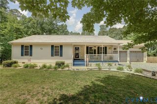 9689 Shannon Hill Rd, Louisa, VA 23093