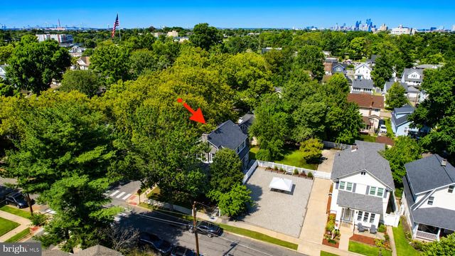 101 E WAYNE TER, Collingswood, NJ 08108