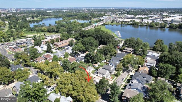 101 E WAYNE TER, Collingswood, NJ 08108