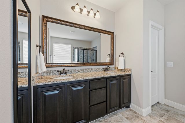 1215 The Trails Drive, Blue Ridge, TX 75424