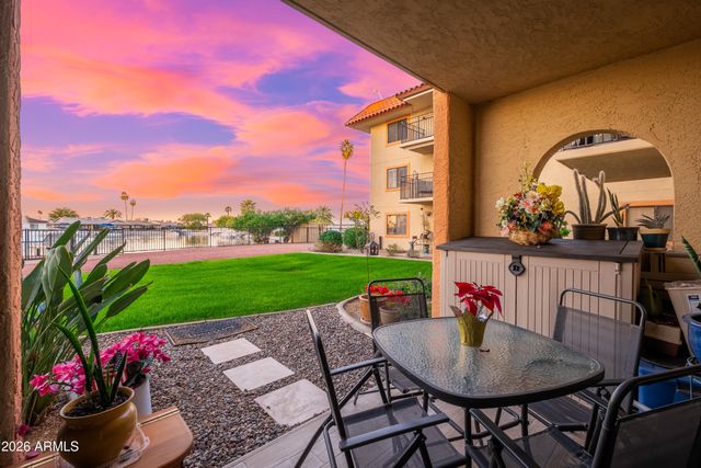 10330 W THUNDERBIRD Boulevard C114, Sun City, AZ 85351