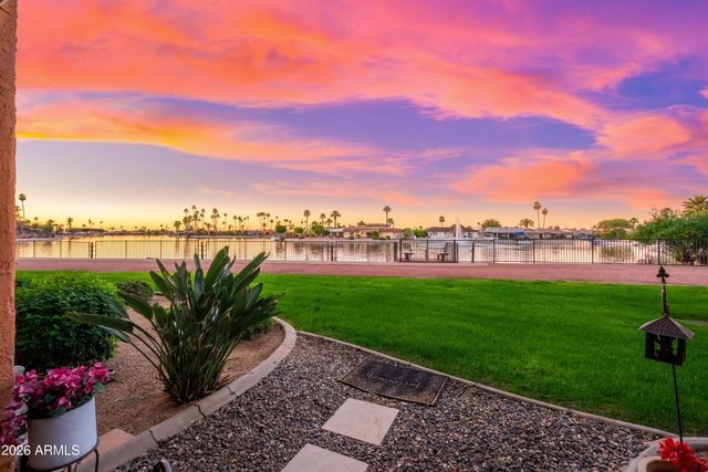 10330 W THUNDERBIRD Boulevard C114, Sun City, AZ 85351