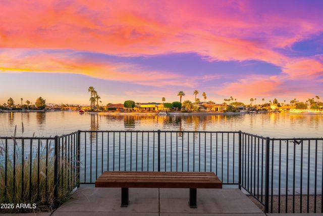 10330 W THUNDERBIRD Boulevard C114, Sun City, AZ 85351