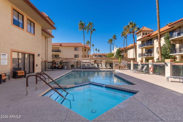 10330 W THUNDERBIRD Boulevard C114, Sun City, AZ 85351