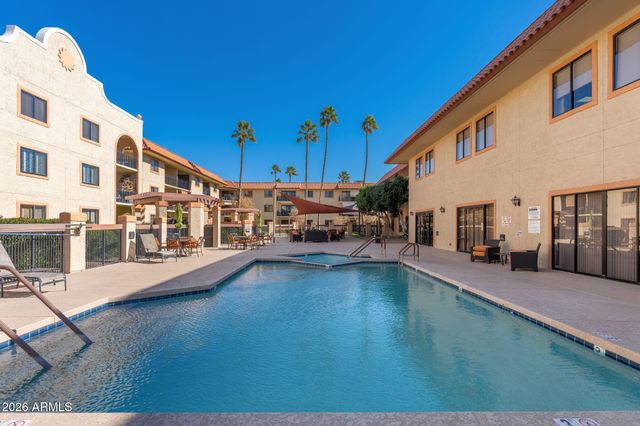 10330 W THUNDERBIRD Boulevard C114, Sun City, AZ 85351