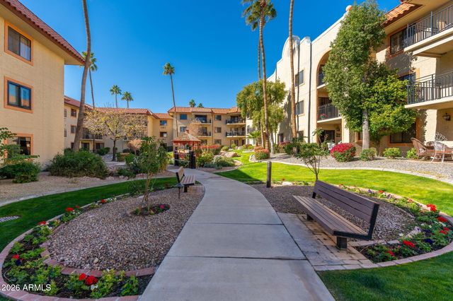 10330 W THUNDERBIRD Boulevard C114, Sun City, AZ 85351