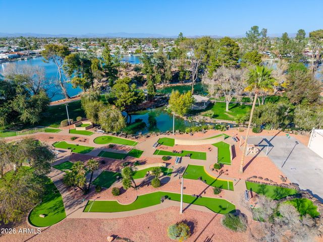 10330 W THUNDERBIRD Boulevard C114, Sun City, AZ 85351