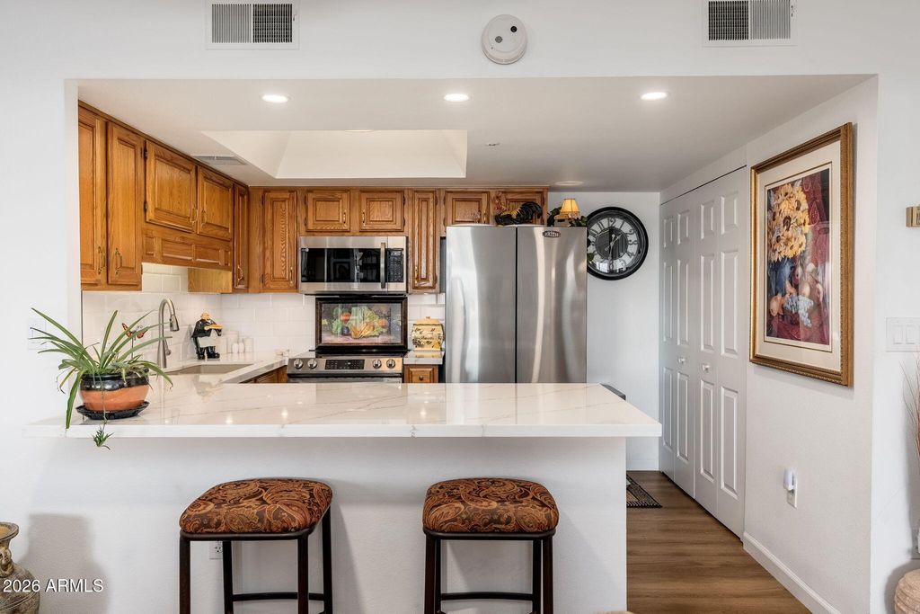 10330 W THUNDERBIRD Boulevard C114, Sun City, AZ 85351