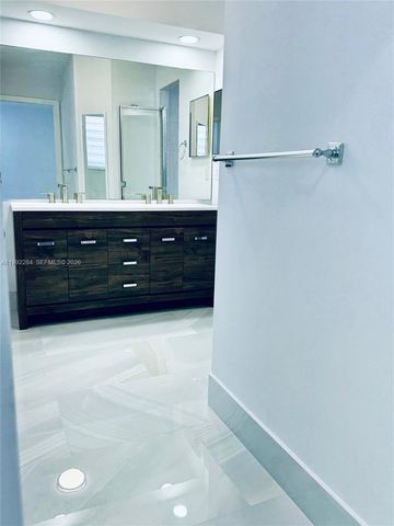 5002 SW 35th Ter, Hollywood, FL 33312