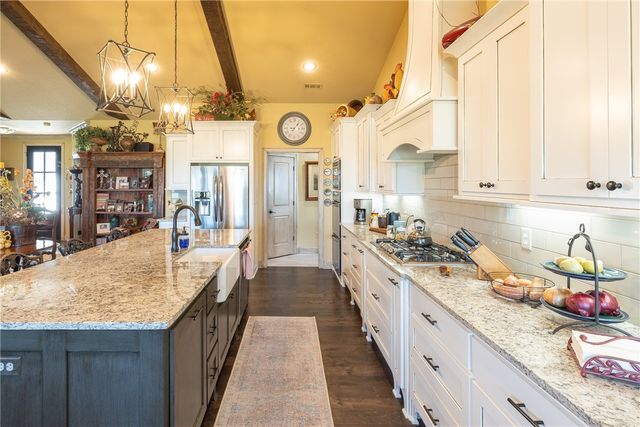 15350 Blackburn Road, Prairie Grove, AR 72753