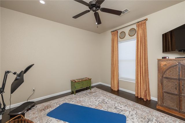 15350 Blackburn Road, Prairie Grove, AR 72753