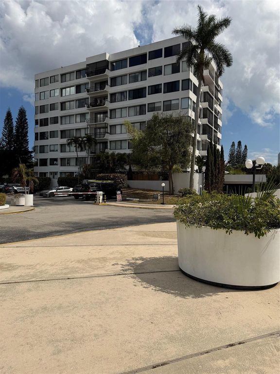 1500 Presidential Way 406, West Palm Beach, FL 33401