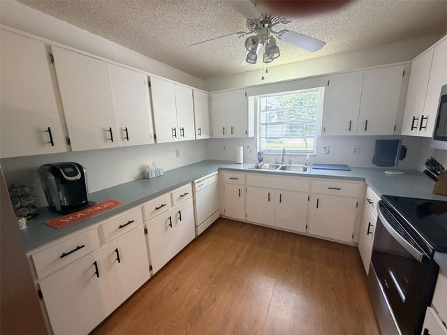 8801 SW 92ND STREET B, Ocala, FL 34481