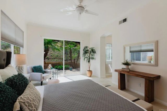 6374 Paseo Aspada Street, Carlsbad, CA 92009