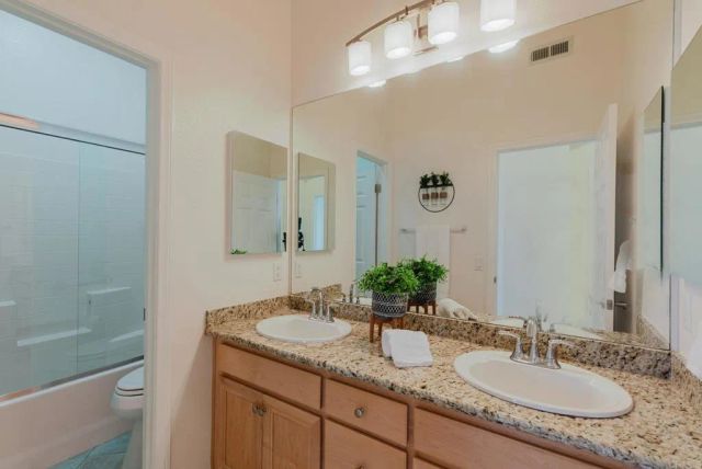 6374 Paseo Aspada Street, Carlsbad, CA 92009