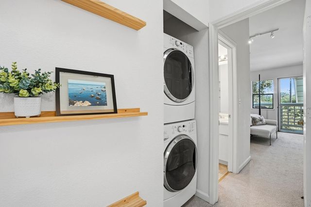 2586 Oak Road 229, Walnut Creek, CA 94597