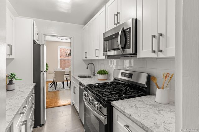 10 Old Mamaroneck Road 7A, White Plains, NY 10605