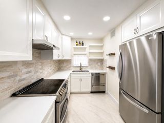 9411 N Hollybrook Lake Drive 310, Pembroke Pines, FL 33025