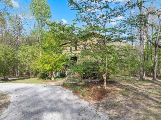 701 Gudger Rd, Sewanee, TN 37375