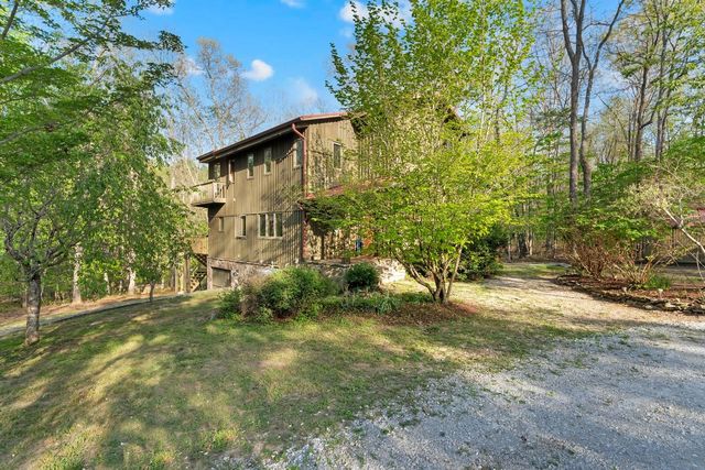 701 Gudger Rd, Sewanee, TN 37375