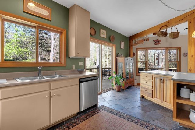 701 Gudger Rd, Sewanee, TN 37375