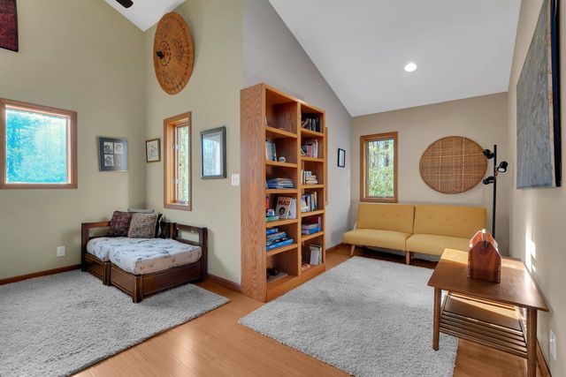 701 Gudger Rd, Sewanee, TN 37375
